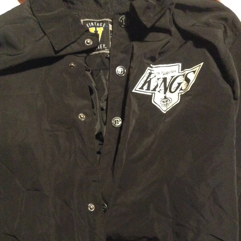 Los Angeles Kings windbreaker